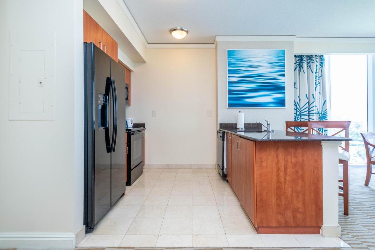 Trump Intl 2 Bedroom Apartment 1600 Sqf Ocean And Bay View Sunny Isles Beach Exterior foto