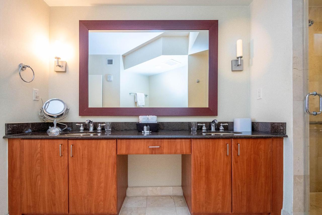 Trump Intl 2 Bedroom Apartment 1600 Sqf Ocean And Bay View Sunny Isles Beach Exterior foto