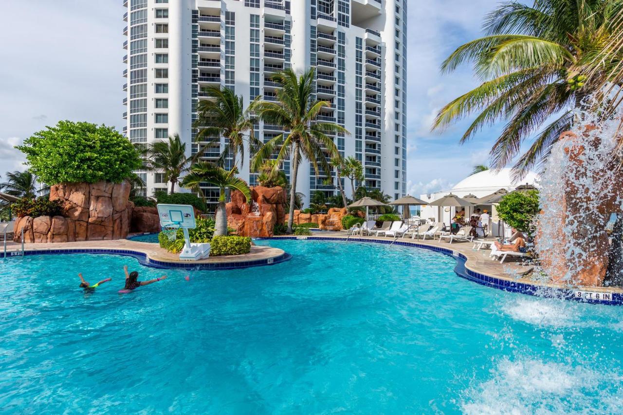 Trump Intl 2 Bedroom Apartment 1600 Sqf Ocean And Bay View Sunny Isles Beach Exterior foto